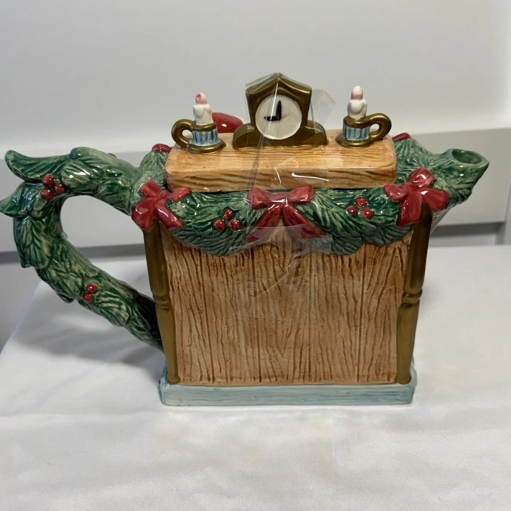 Omnibus by Fitz and Floyd 1996 Santa Christmas‎ Tea Pot 32 oz Head Painted